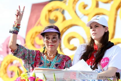 Familias reafirman compromiso por la paz y ratifican apoyo al Gobierno del Presidente Daniel y la Compañera Rosario