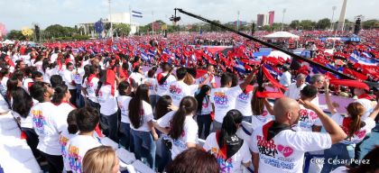 Familias reafirman compromiso por la paz y ratifican apoyo al Gobierno del Presidente Daniel y la Compañera Rosario