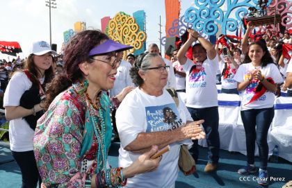 Familias reafirman compromiso por la paz y ratifican apoyo al Gobierno del Presidente Daniel y la Compañera Rosario