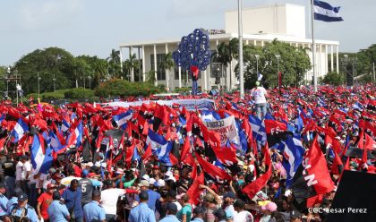 Familias reafirman compromiso por la paz y ratifican apoyo al Gobierno del Presidente Daniel y la Compañera Rosario