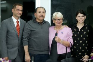 Presidente Daniel recibe a ex Ministra de Cooperación de Luxemburgo