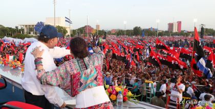 Familias reafirman compromiso por la paz y ratifican apoyo al Gobierno del Presidente Daniel y la Compañera Rosario