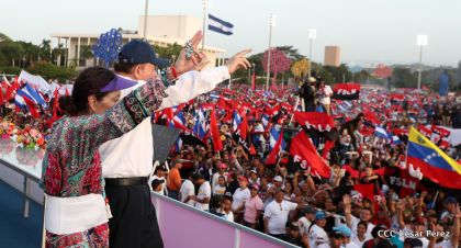 Familias reafirman compromiso por la paz y ratifican apoyo al Gobierno del Presidente Daniel y la Compañera Rosario