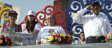 Familias reafirman compromiso por la paz y ratifican apoyo al Gobierno del Presidente Daniel y la Compañera Rosario