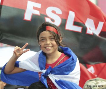 Familias reafirman compromiso por la paz y ratifican apoyo al Gobierno del Presidente Daniel y la Compañera Rosario