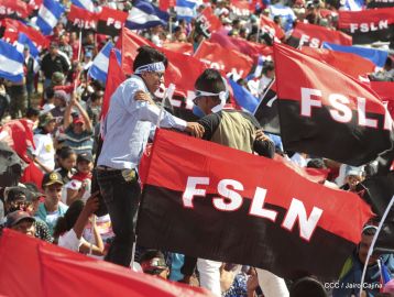 Familias reafirman compromiso por la paz y ratifican apoyo al Gobierno del Presidente Daniel y la Compañera Rosario