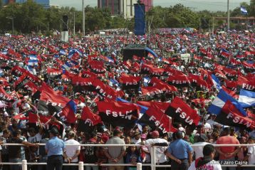 Familias reafirman compromiso por la paz y ratifican apoyo al Gobierno del Presidente Daniel y la Compañera Rosario
