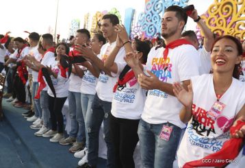 Familias reafirman compromiso por la paz y ratifican apoyo al Gobierno del Presidente Daniel y la Compañera Rosario