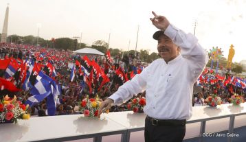 Familias reafirman compromiso por la paz y ratifican apoyo al Gobierno del Presidente Daniel y la Compañera Rosario