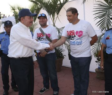 Familias reafirman compromiso por la paz y ratifican apoyo al Gobierno del Presidente Daniel y la Compañera Rosario