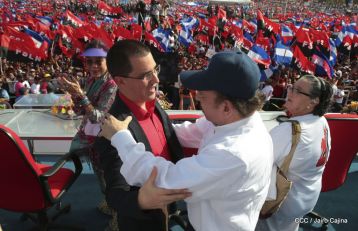 Familias reafirman compromiso por la paz y ratifican apoyo al Gobierno del Presidente Daniel y la Compañera Rosario