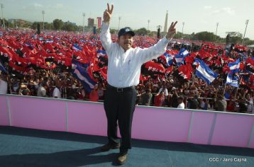 Familias reafirman compromiso por la paz y ratifican apoyo al Gobierno del Presidente Daniel y la Compañera Rosario