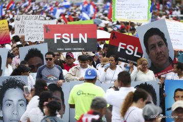 Familias nicaragüenses exigen justicia para las víctimas del terrorismo golpista