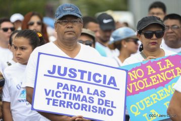 Familias nicaragüenses exigen justicia para las víctimas del terrorismo golpista