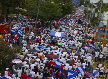 Familias nicaragüenses exigen justicia para las víctimas del terrorismo golpista