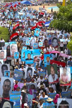 Familias nicaragüenses exigen justicia para las víctimas del terrorismo golpista