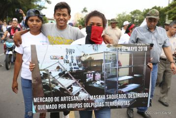 Estudiantes comprometidos por la Paz y la Justicia para las víctimas del terrorismo golpista