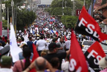 Estudiantes comprometidos por la Paz y la Justicia para las víctimas del terrorismo golpista