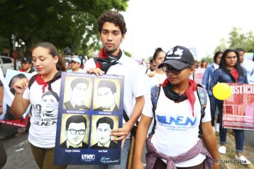 Estudiantes comprometidos por la Paz y la Justicia para las víctimas del terrorismo golpista