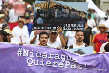 Estudiantes comprometidos por la Paz y la Justicia para las víctimas del terrorismo golpista