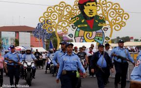 Estudiantes comprometidos por la Paz y la Justicia para las víctimas del terrorismo golpista