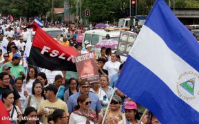 Estudiantes comprometidos por la Paz y la Justicia para las víctimas del terrorismo golpista