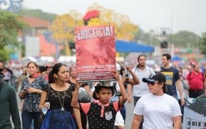Estudiantes comprometidos por la Paz y la Justicia para las víctimas del terrorismo golpista
