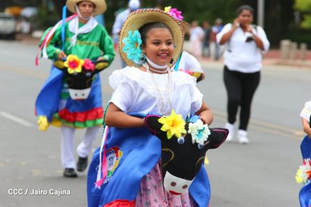 Managua de fiesta: Carnaval en la Bolívar y despedida de Minguito