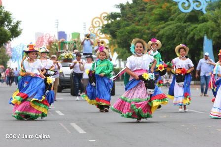Managua de fiesta: Carnaval en la Bolívar y despedida de Minguito