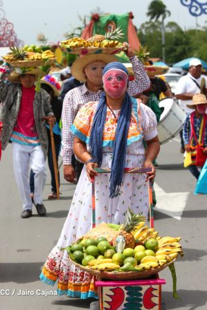 Managua de fiesta: Carnaval en la Bolívar y despedida de Minguito