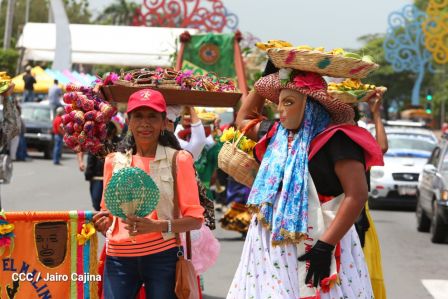 Managua de fiesta: Carnaval en la Bolívar y despedida de Minguito