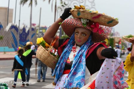 Managua de fiesta: Carnaval en la Bolívar y despedida de Minguito