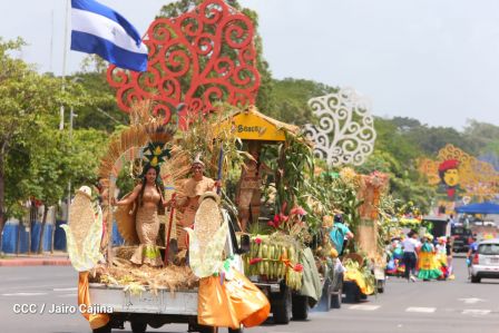 Managua de fiesta: Carnaval en la Bolívar y despedida de Minguito