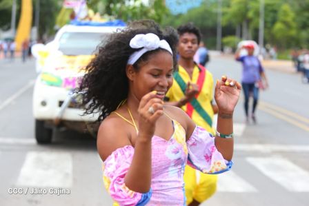 Managua de fiesta: Carnaval en la Bolívar y despedida de Minguito