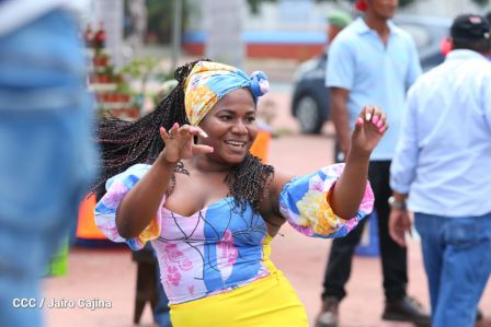 Managua de fiesta: Carnaval en la Bolívar y despedida de Minguito