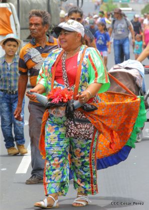 Managua de fiesta: Carnaval en la Bolívar y despedida de Minguito