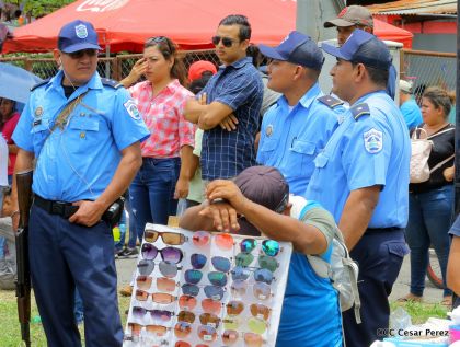 Managua de fiesta: Carnaval en la Bolívar y despedida de Minguito