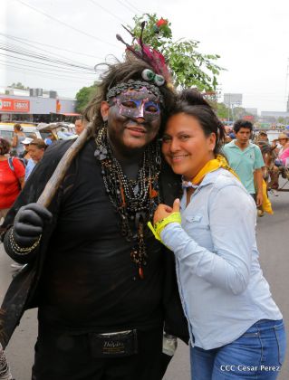 Managua de fiesta: Carnaval en la Bolívar y despedida de Minguito
