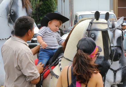 Managua de fiesta: Carnaval en la Bolívar y despedida de Minguito
