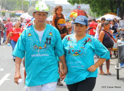 Managua de fiesta: Carnaval en la Bolívar y despedida de Minguito