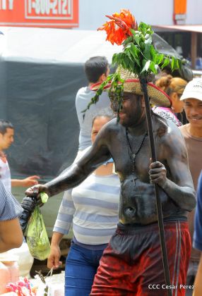 Managua de fiesta: Carnaval en la Bolívar y despedida de Minguito