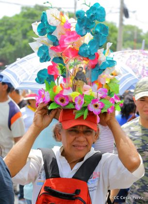 Managua de fiesta: Carnaval en la Bolívar y despedida de Minguito