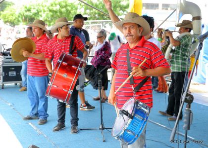 Managua de fiesta: Carnaval en la Bolívar y despedida de Minguito