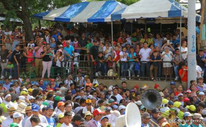 Managua de fiesta: Carnaval en la Bolívar y despedida de Minguito