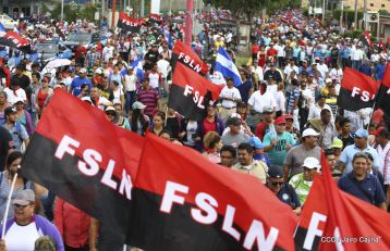 Nicaragüenses reclaman paz y justicia en las calles 