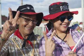 Nicaragüenses reclaman paz y justicia en las calles 