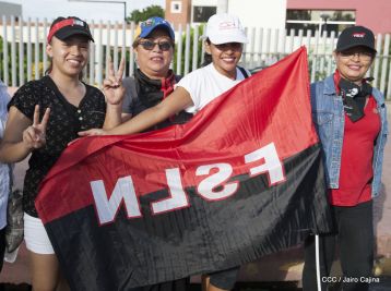 Nicaragüenses reclaman paz y justicia en las calles 