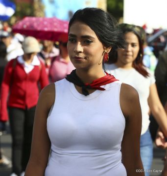 Nicaragüenses reclaman paz y justicia en las calles 