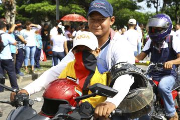 Nicaragüenses reclaman paz y justicia en las calles 