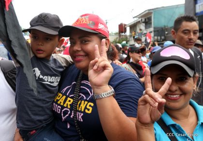 Nicaragüenses reclaman paz y justicia en las calles 